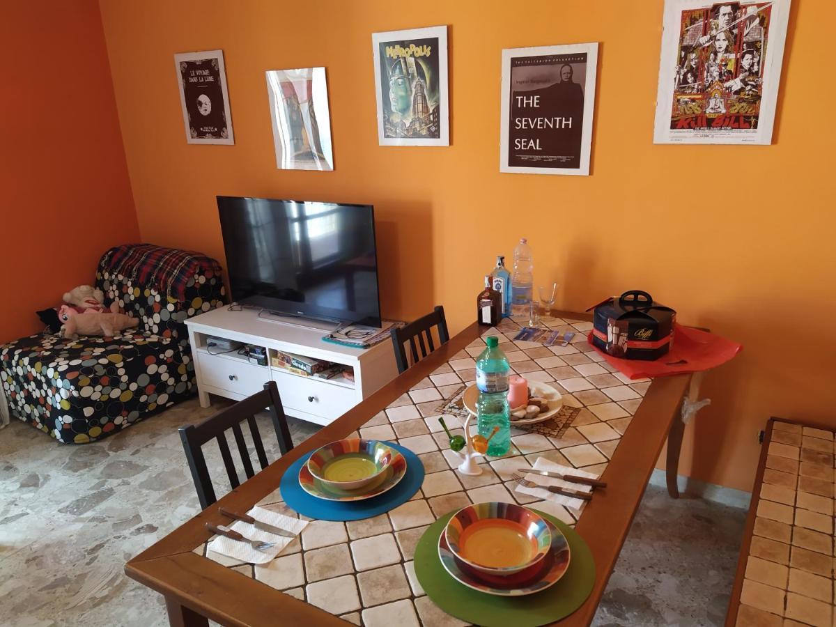 Vesuvio Corner - Spacious And Colorful Apartment In San Giorgio, Very Close To Napoli, Ideal For Families And Groups, Close To Pompeii, Sorrento... 산 조르지오 아 크레마노 외부 사진