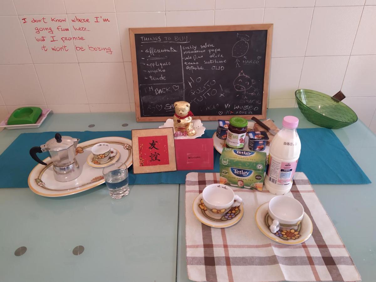 Vesuvio Corner - Spacious And Colorful Apartment In San Giorgio, Very Close To Napoli, Ideal For Families And Groups, Close To Pompeii, Sorrento... 산 조르지오 아 크레마노 외부 사진