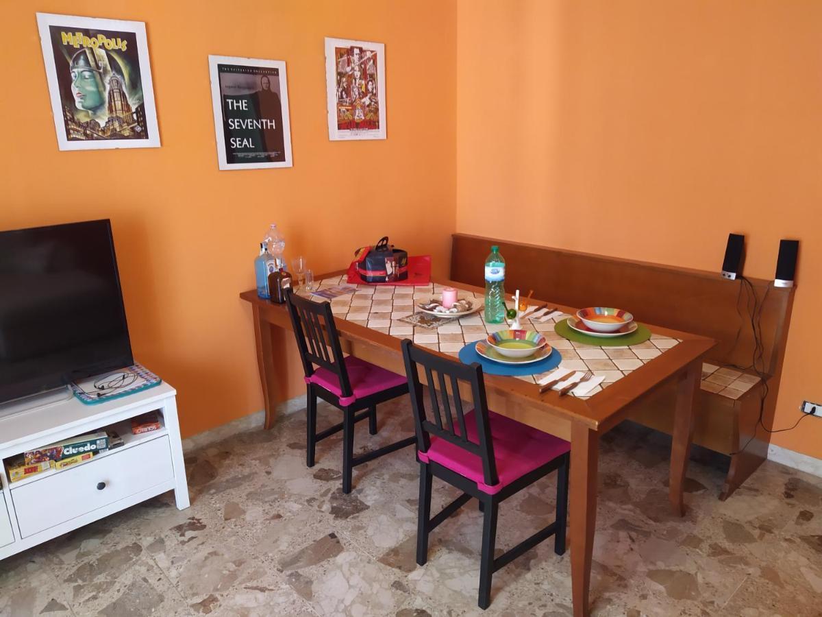 Vesuvio Corner - Spacious And Colorful Apartment In San Giorgio, Very Close To Napoli, Ideal For Families And Groups, Close To Pompeii, Sorrento... 산 조르지오 아 크레마노 외부 사진